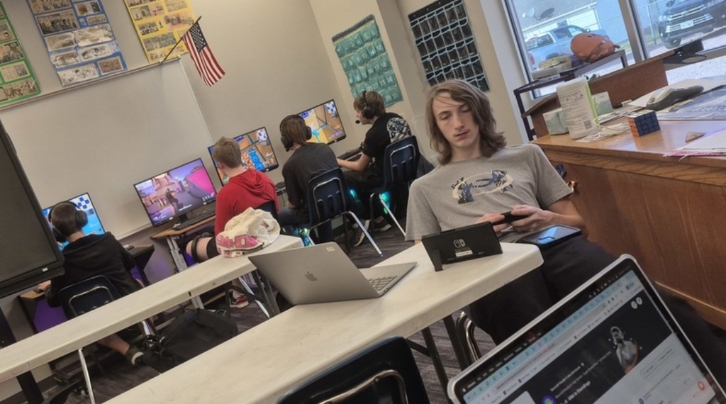 wausa Public Schools 2025 esports