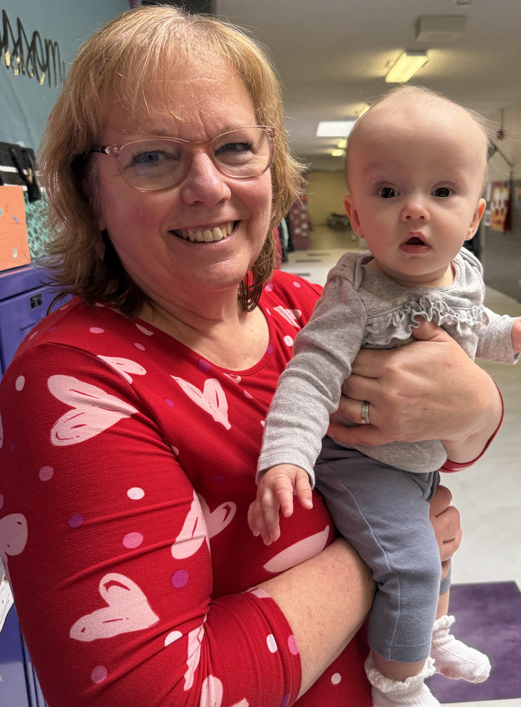 ❤️📚 When Teachers Are Readers… and Parents Too. 📚❤️ Today was extra special as we captured these sweet moments of our staff members reading with their own children during Read Your Hearts Out Day. Our educators don’t just teach the importance of literacy — they live it. Watching them share stories with their own kids reminds us that reading isn’t just a school skill… it’s a lifelong gift. The same hearts that pour into your children every day were wrapped around their own little readers today. And that is something truly special. ❤️ Thank you to our amazing staff for modeling what it means to value family, connection, and the power of a good book. #WausaVikings #ReadYourHeartsOut #LeadingByExample #VikingFamily
