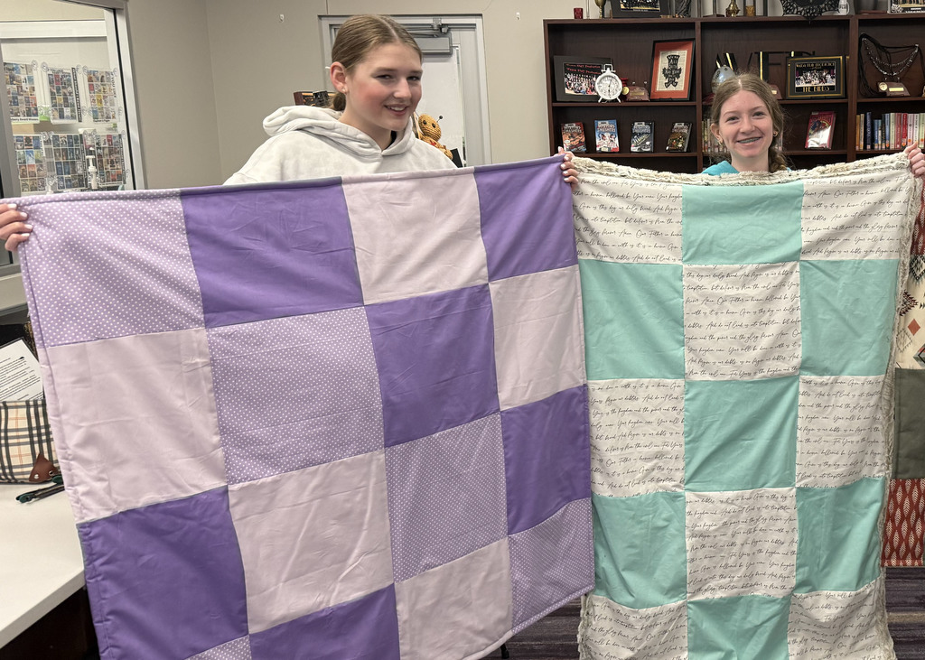 8th grade sampling with quilts
