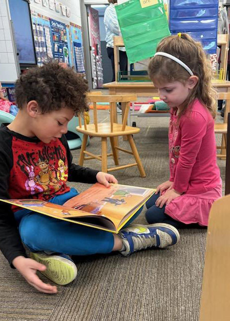 Read Across America Wausa Elementary