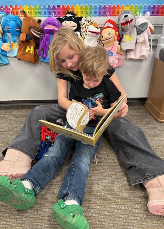 Read Across America Wausa Elementary