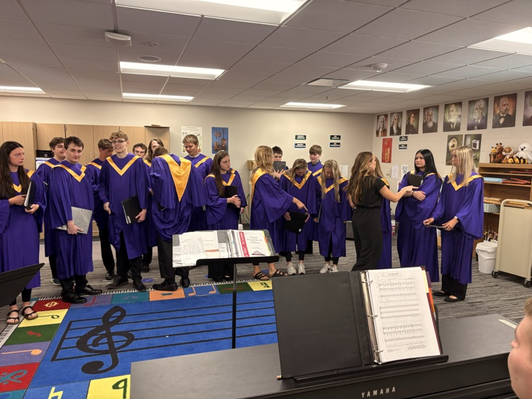 Wausa Music preparing for Contest