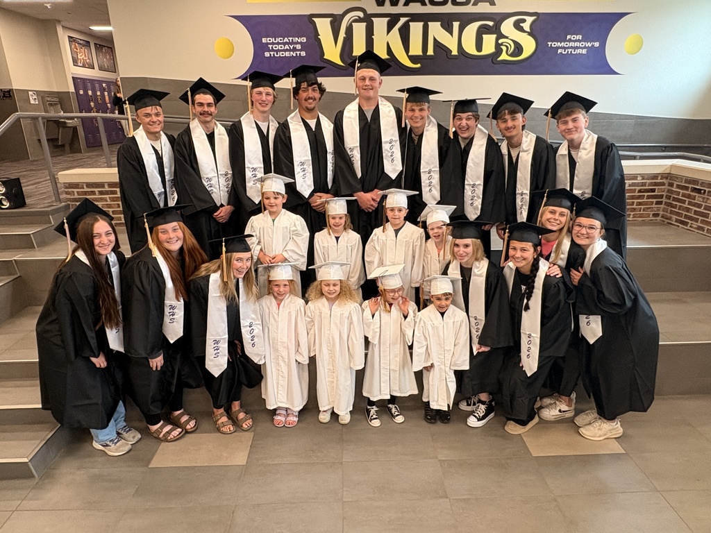 Wausa Viking Graduate images