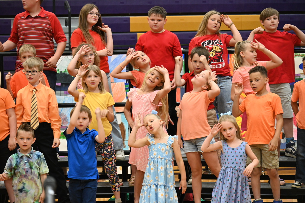 Wausa Students dancing and singing