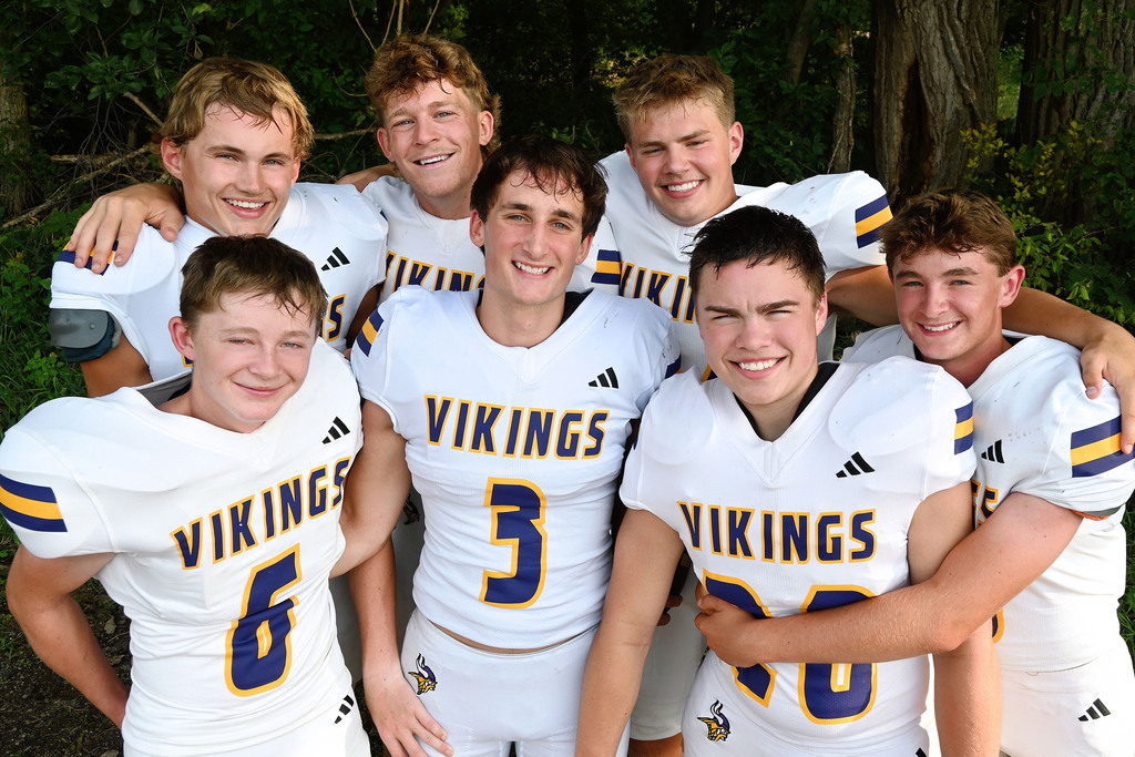 Wausa Viking Senior Football Members 26