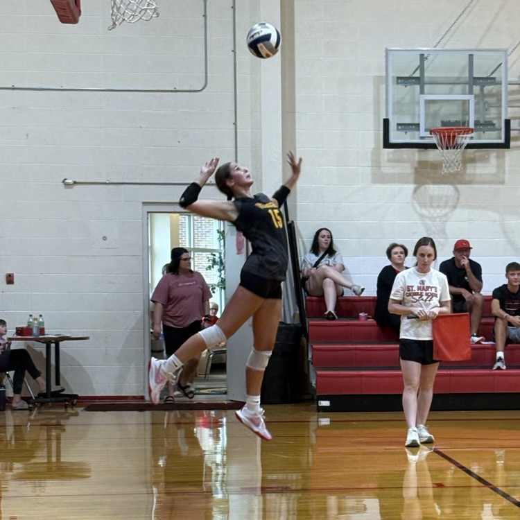 Hailey S with the serve!