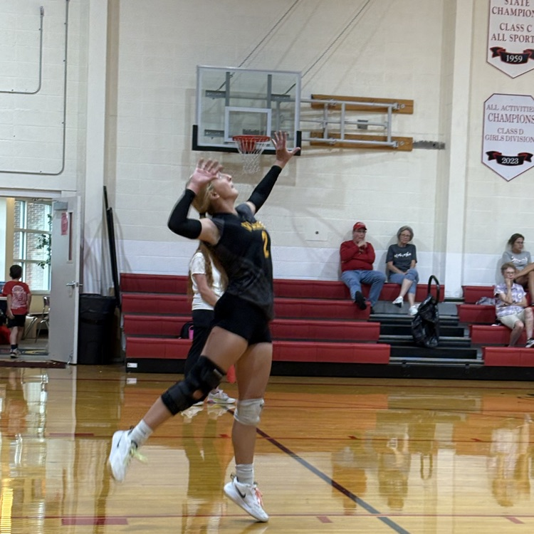 Kenley A with the serve. 
