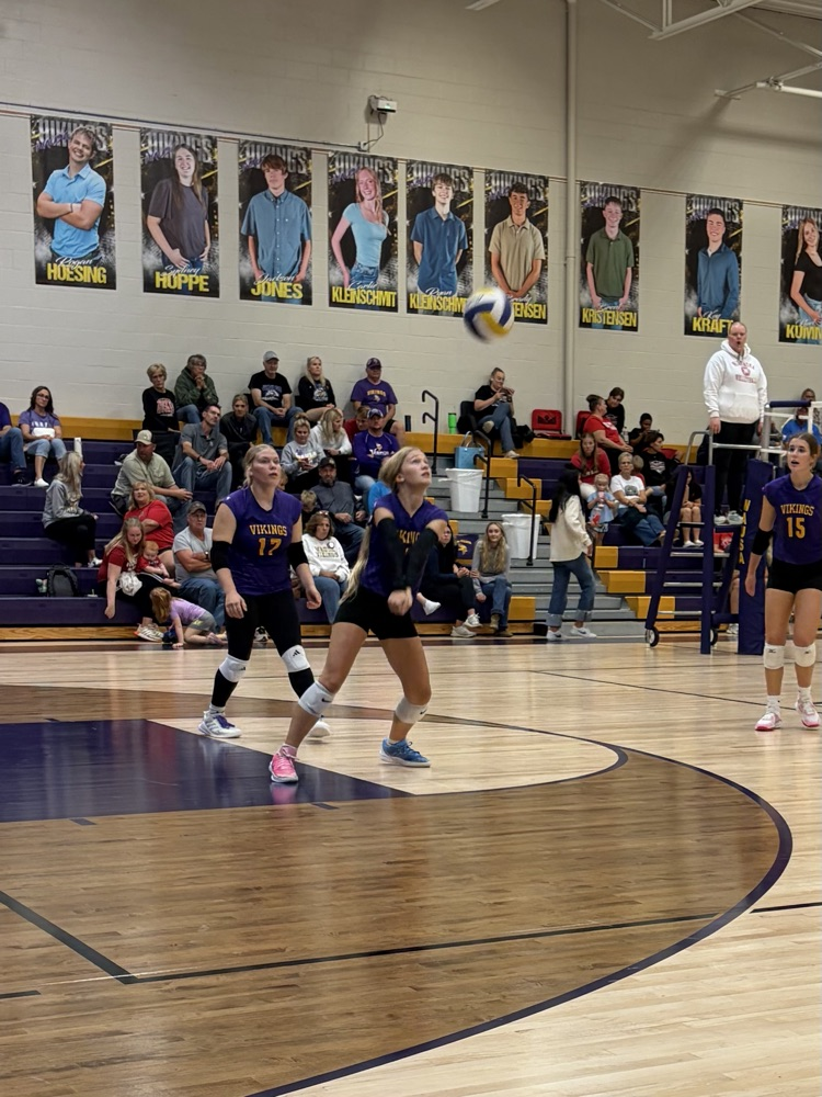 Kendra K on the pass
