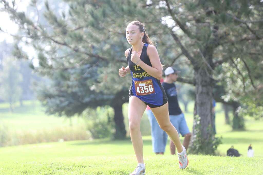 Hallie Kumm running