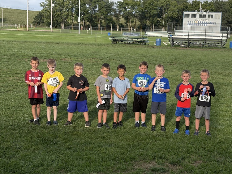 1/2 boy runners