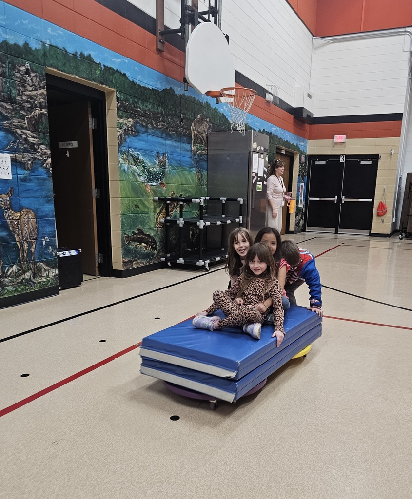 Throughout the past couple of weeks, Redgranite Elementary physical education classes have been learning about the sports and activities that are taking place at the Winter Olympics in Milan and Cortina Italy. Today they had a chance to work on fitness, communication and teamwork through bobsledding in the gymnasium. A lot of fun was had by all!
