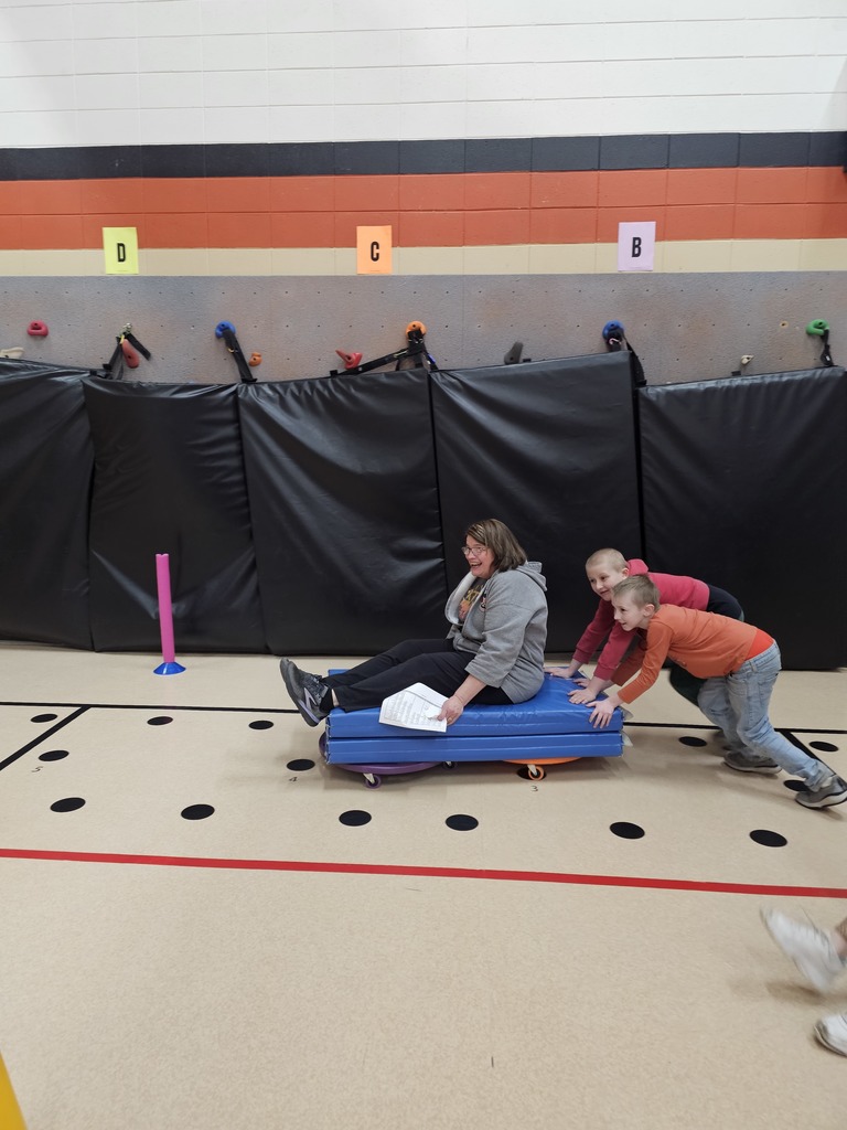 Throughout the past couple of weeks, Redgranite Elementary physical education classes have been learning about the sports and activities that are taking place at the Winter Olympics in Milan and Cortina Italy. Today they had a chance to work on fitness, communication and teamwork through bobsledding in the gymnasium. A lot of fun was had by all!