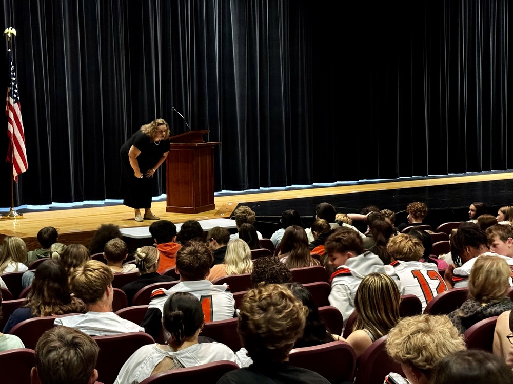cindy remy speaks to students