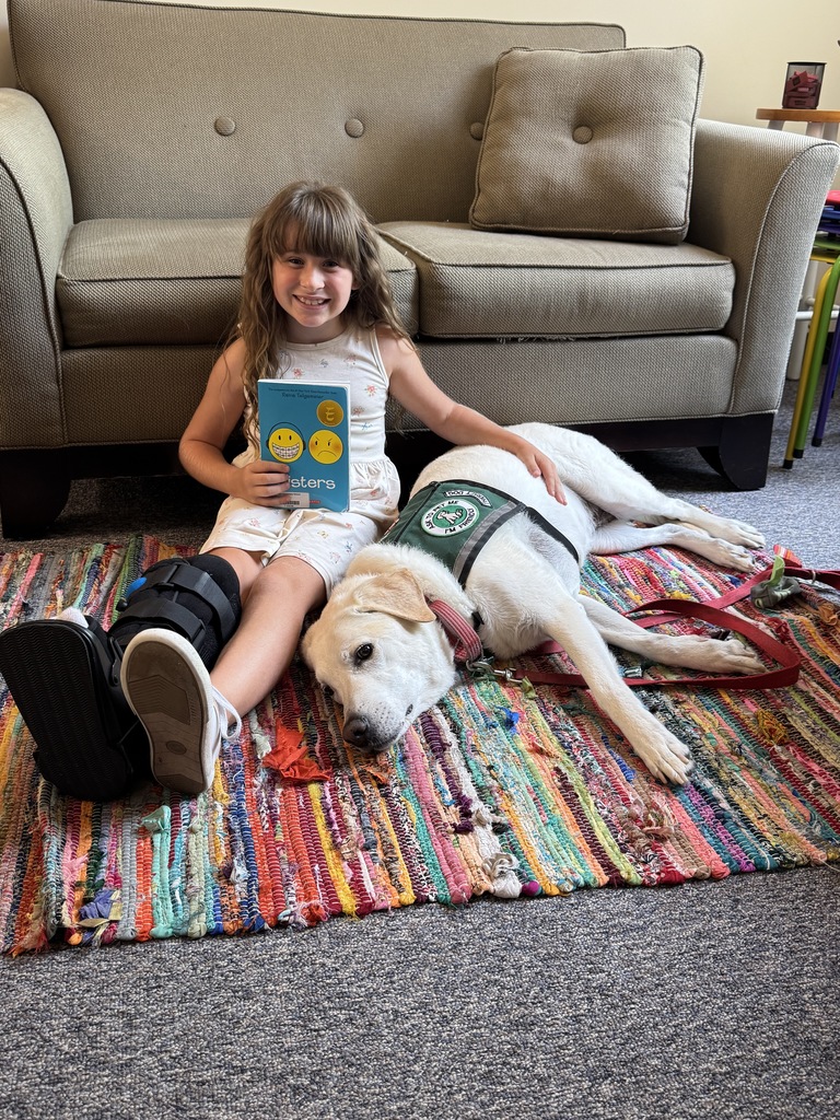 Reading with Mazy two