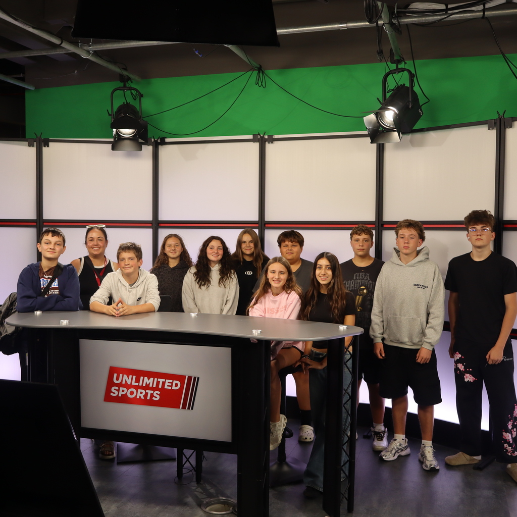 Digital Media class on soundstage during field trip to UNL