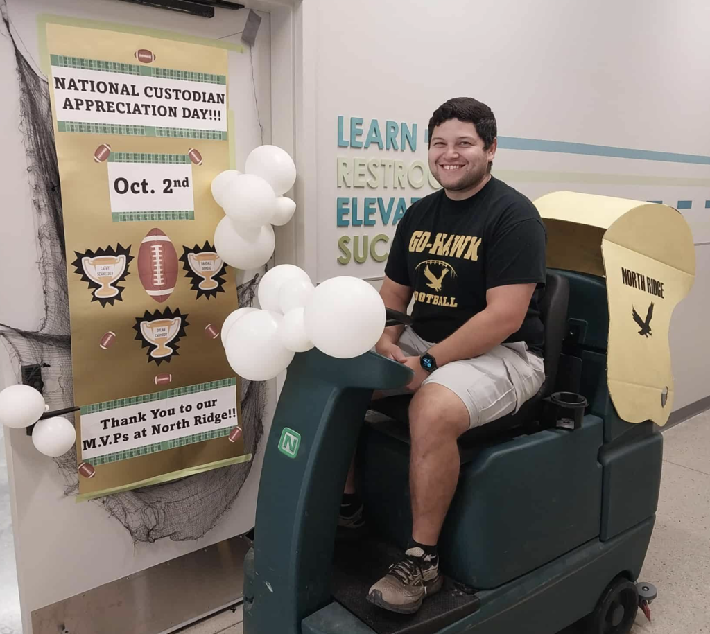 NR Helmet Cart 2