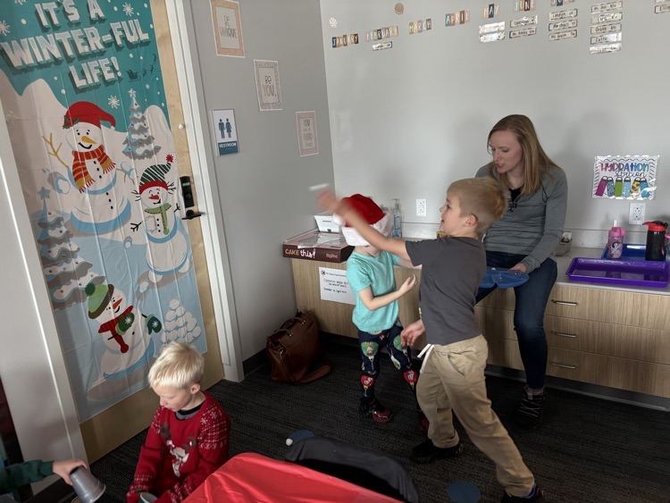 Indoor “snowball” toss