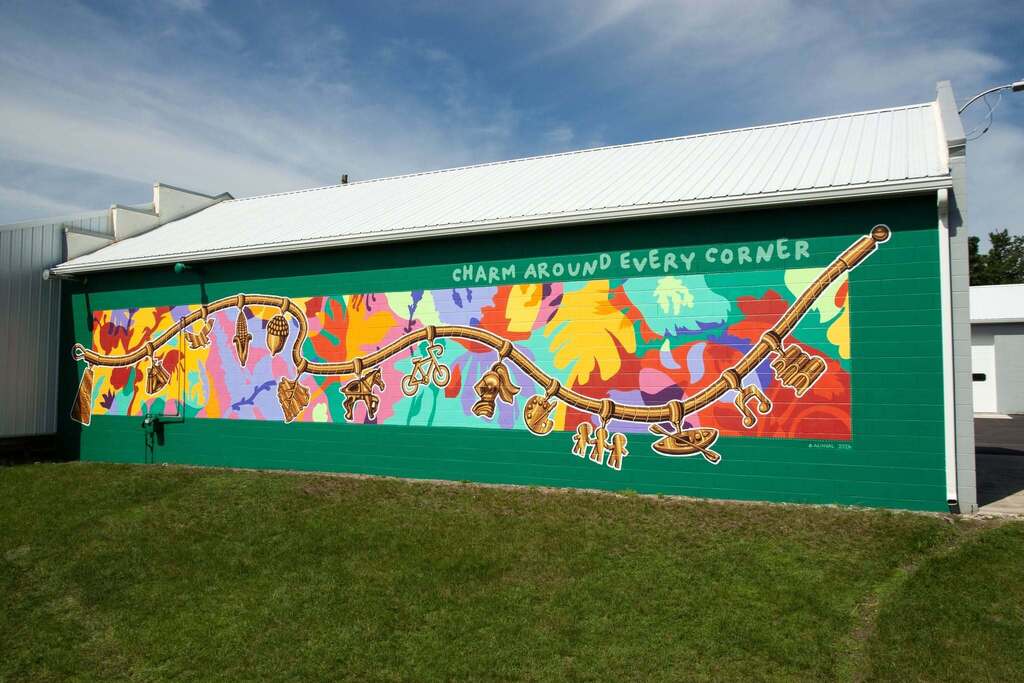 Waverly Mural - Charm Around Every Corner