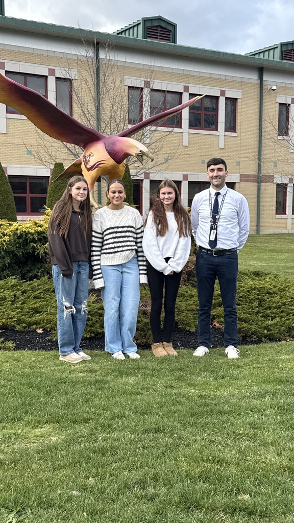 Emma Delaney, Maddie Smart, and Brooke Rogers with Mr. Toland