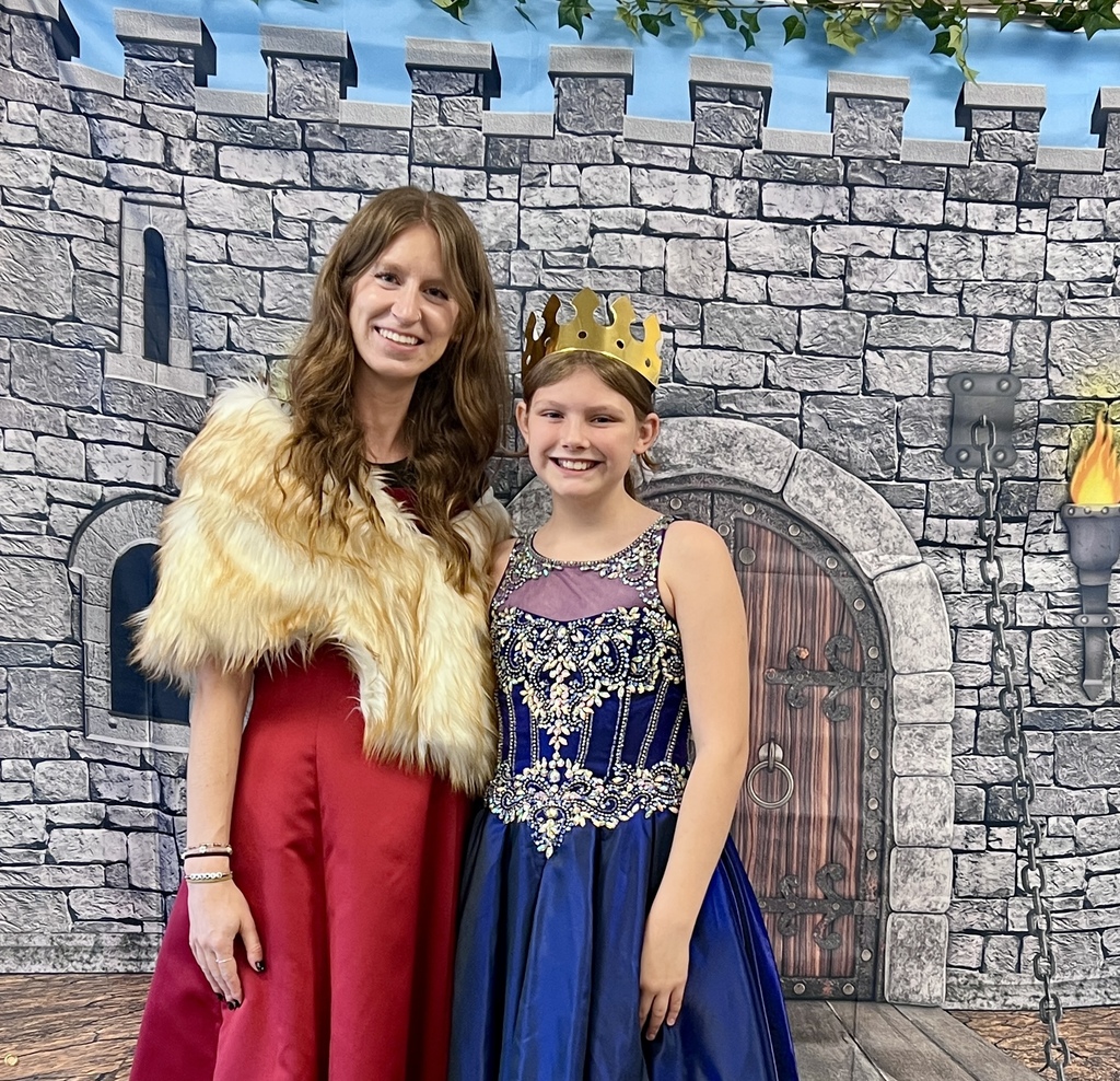 5th Grade celebrated Royalty Day today.