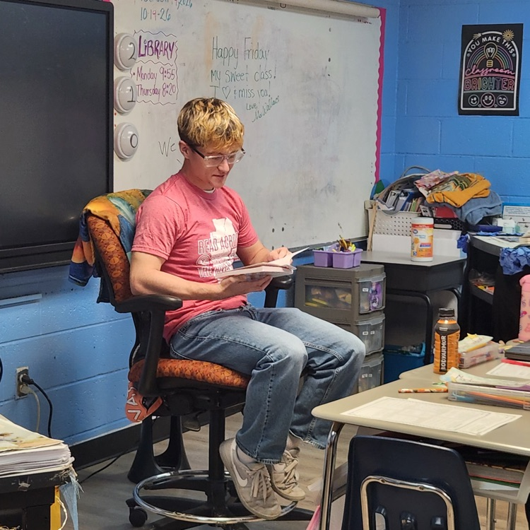 .READ ACROSS AMERICA