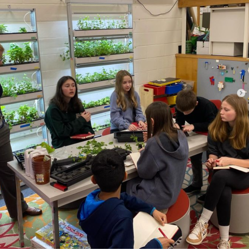 Students in Mr. Corradino’s seminar class learn all about hydroponic gardening this week. 🌱 💦 @nextgenerationharvest @fullcircle26inc