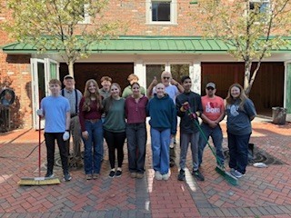 FBLA Students at Mainstreet Waynesboro
