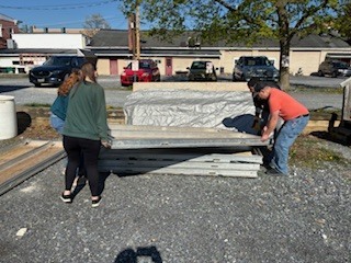 FBLA Students at Mainstreet Waynesboro