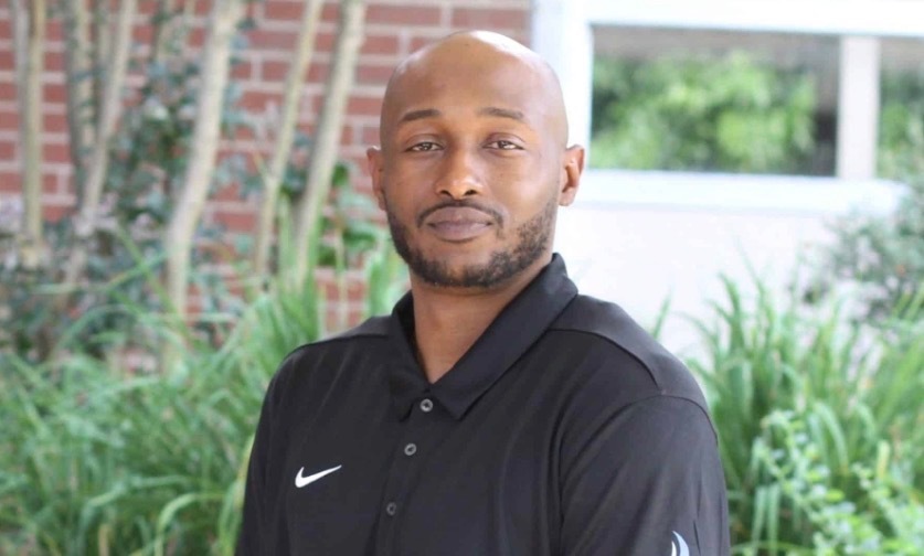 Coach Eli Crawford