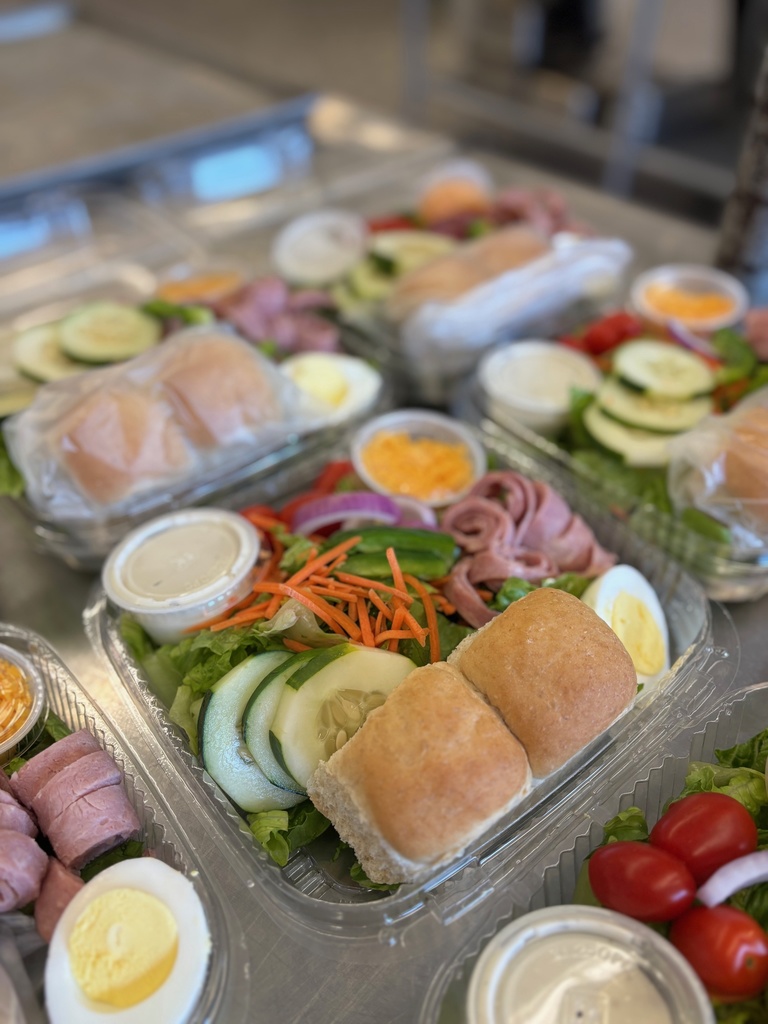 School Lunch Picture
