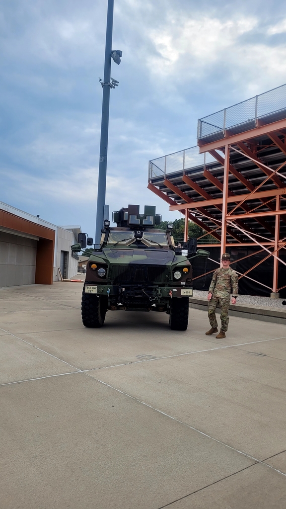Military Vehicle 2
