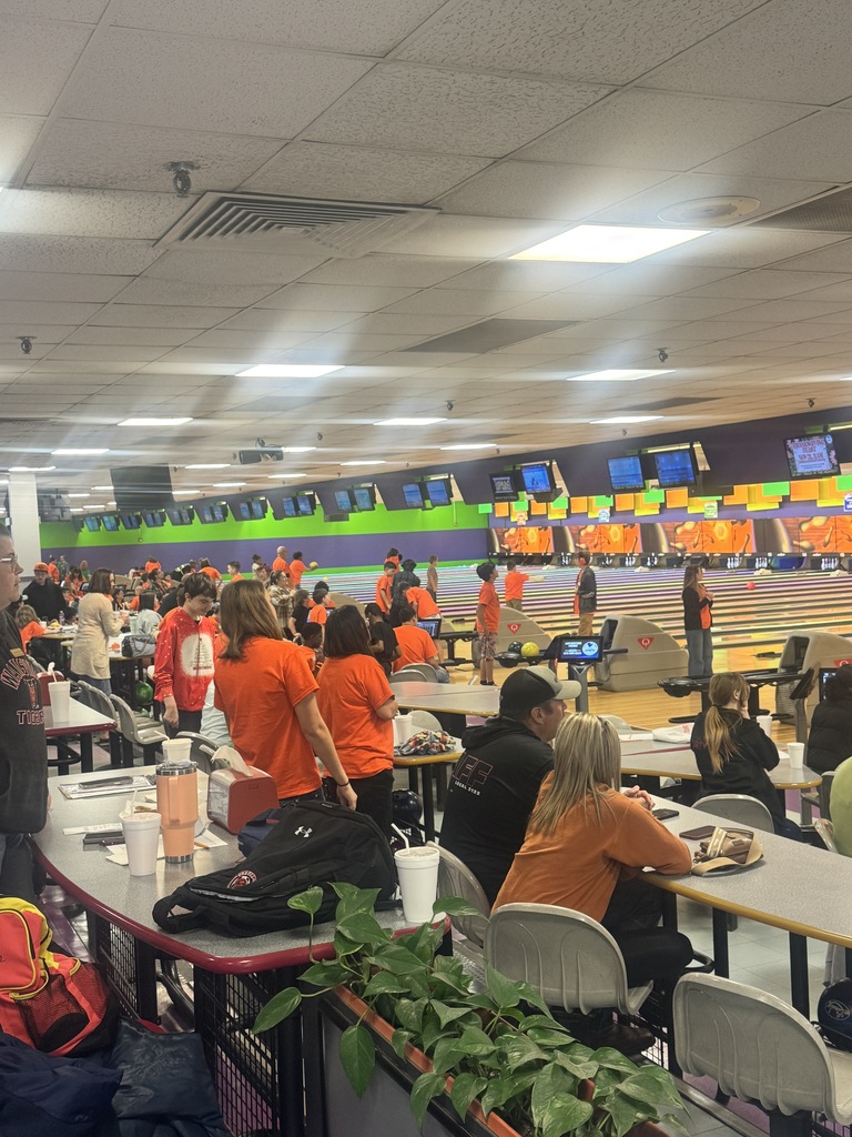 Bowling at Special Olympics Nov 2025 
