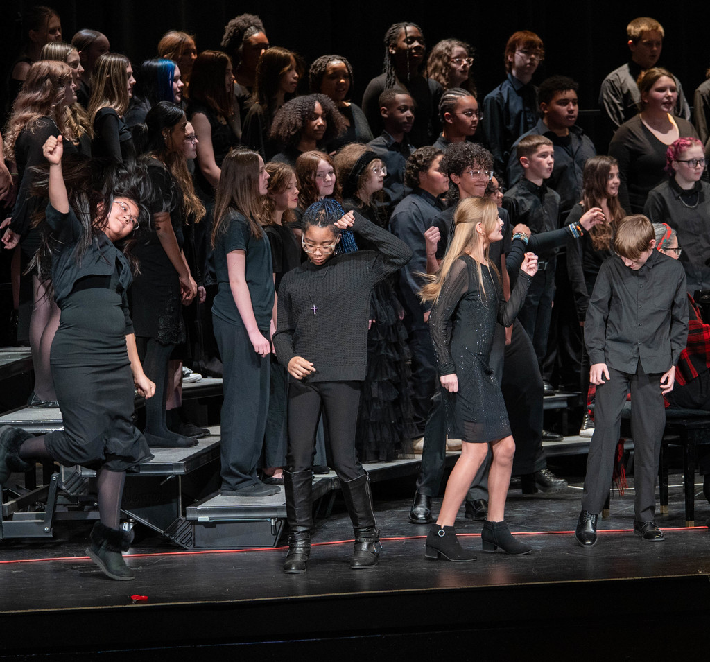 The Waynesville Middle School choir held their Winter Concert on Dec.2, 2025, in the Waynesville High School Auditorium.