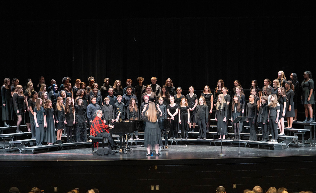 The Waynesville Middle School choir held their Winter Concert on Dec.2, 2025, in the Waynesville High School Auditorium.