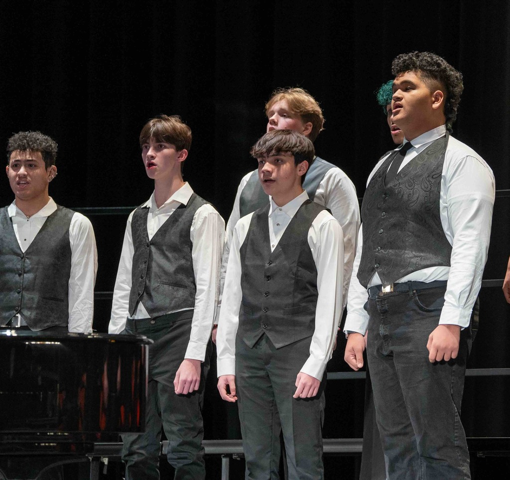 The Waynesville High School choirs held their Winter Concert on Dec 2, 2025, in the Waynesville High School Auditorium.