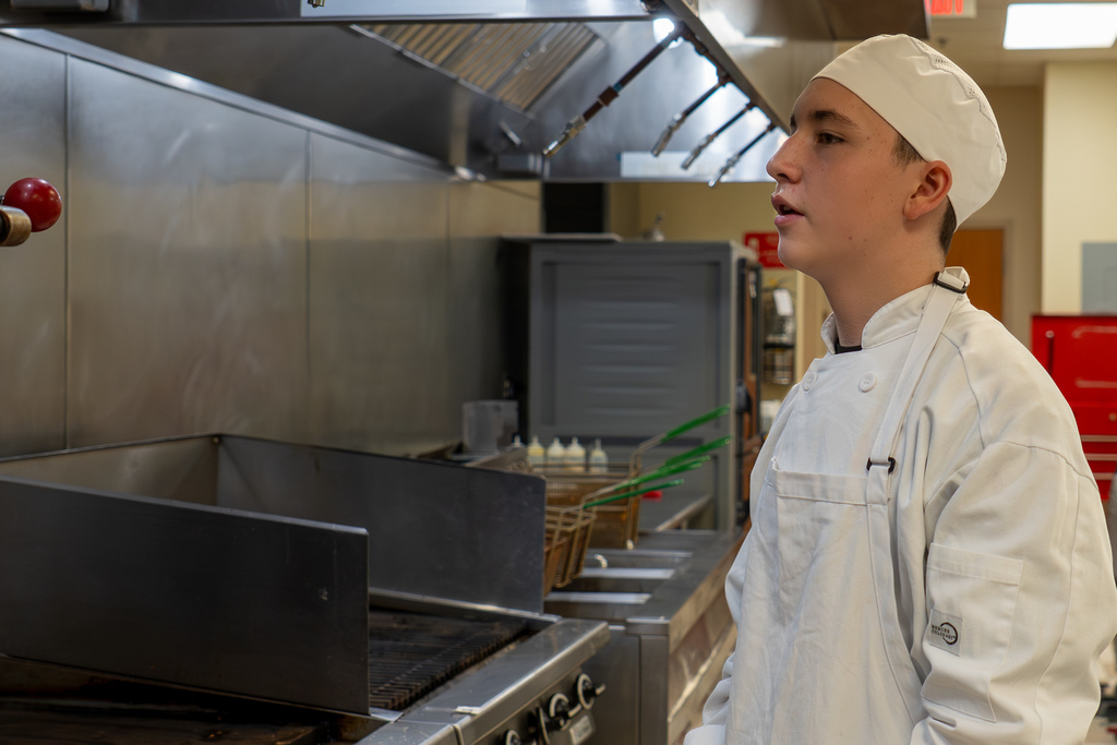 Waynesville Career Center culinary arts students serving the Waynesville-St. Robert Chamber of Commerce on Dec. 10, 2025.