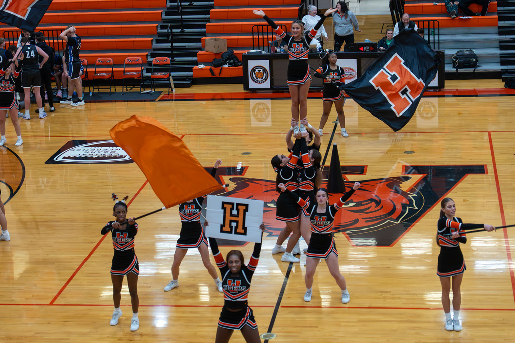 Cheer at WHS boys basketball game on Dec. 19, 2025.