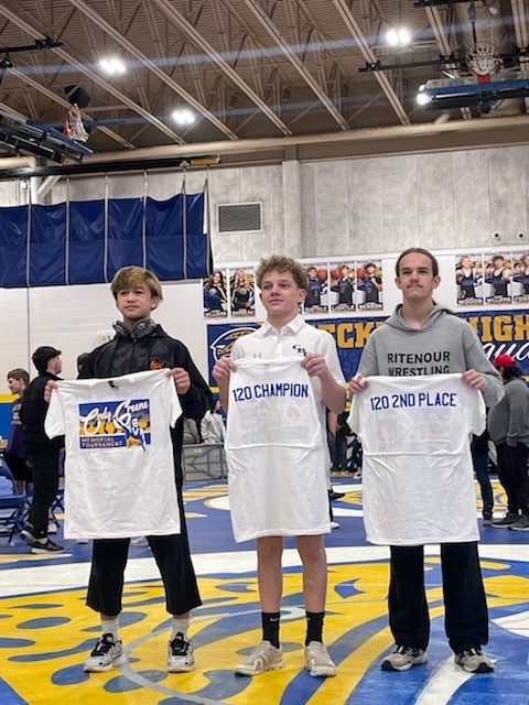 Isaiah Santos 120 lbs