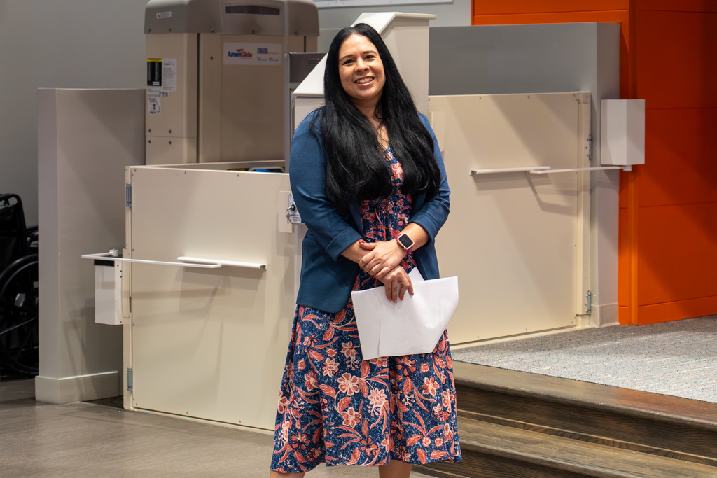 Dr. Elizabeth Washington