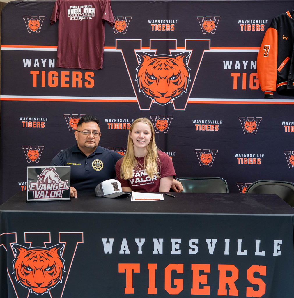 Smith signs with Evangel University