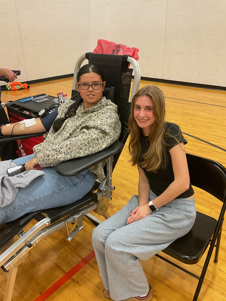 2 students at blood drive