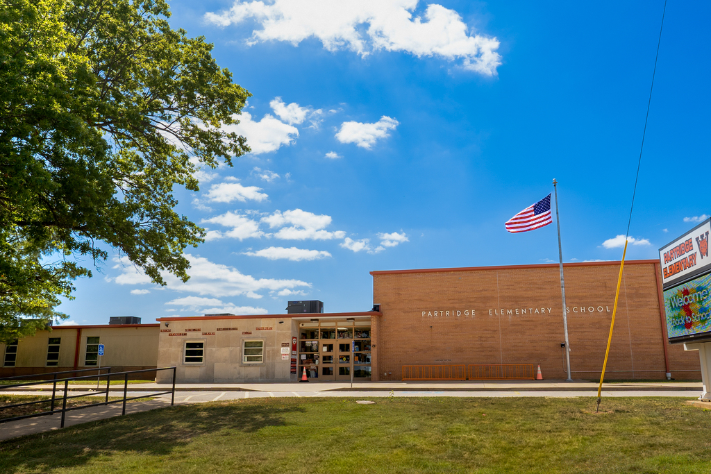 Partridge Elementary exterior building photo