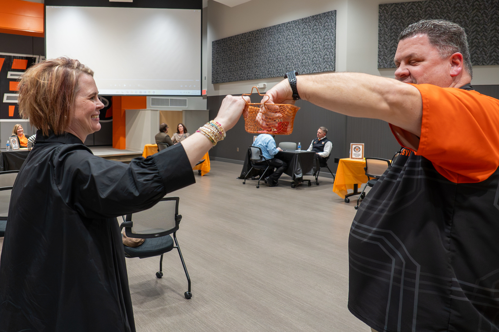 Drawing for the iPad winners