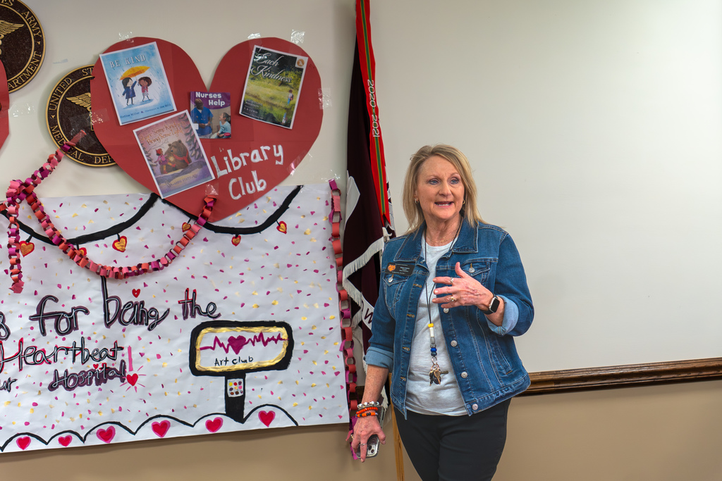 Thayer students deliver items to GLWACH