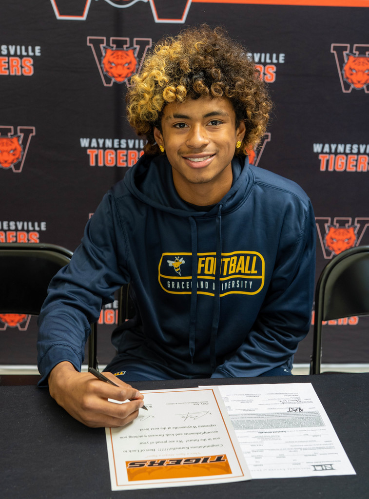 Jackson signs to play football at Graceland University