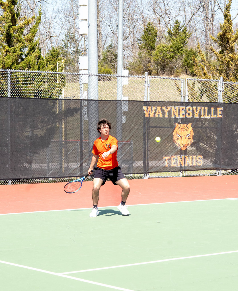 WHS Tennis takes on Houston