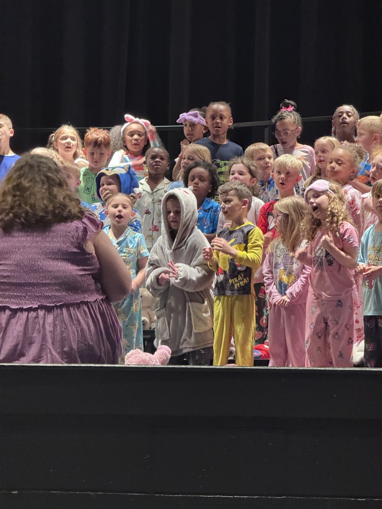 East Kindergarten and 1st grade musical concert