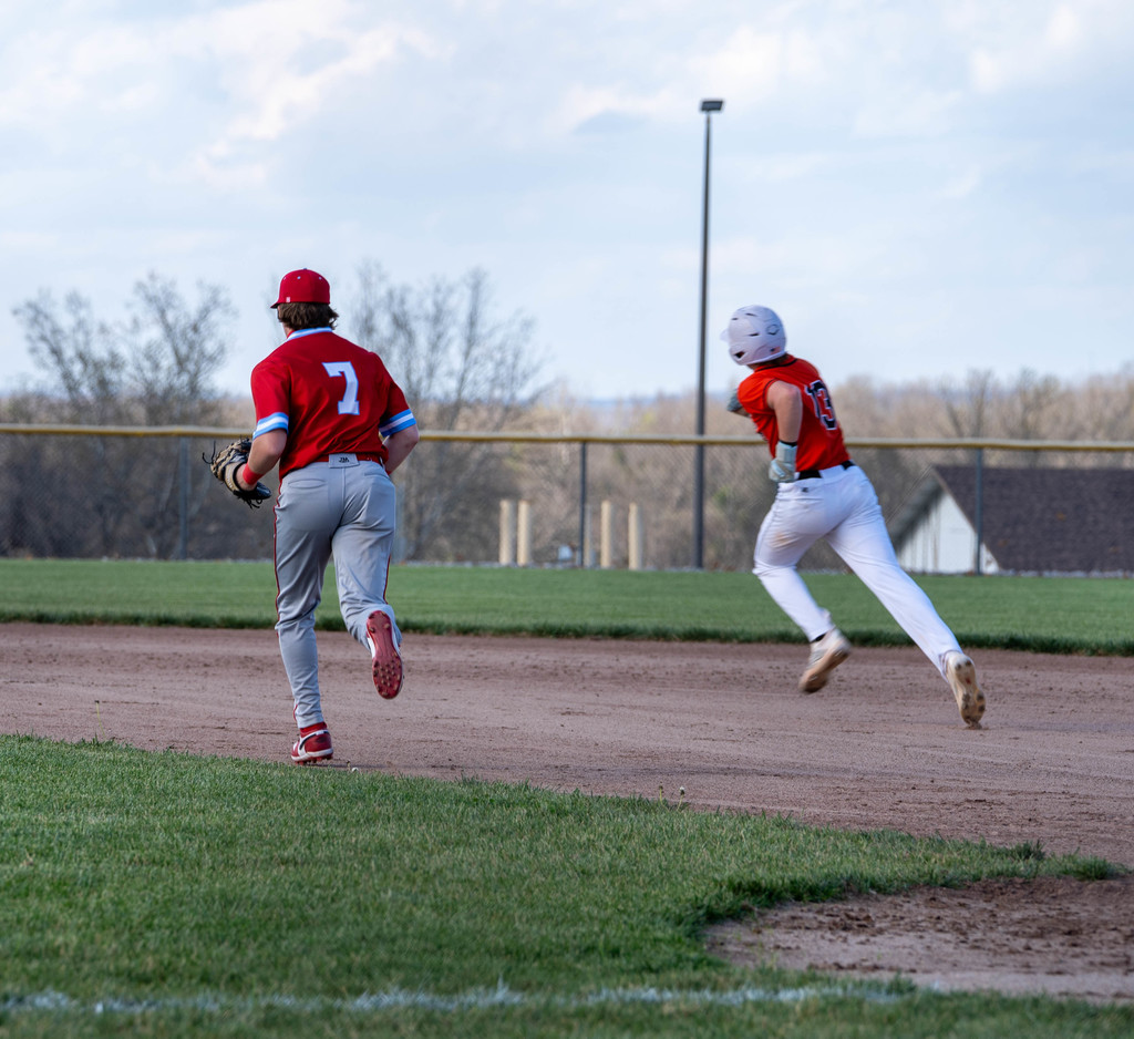 WHS Baseball takes on Webb City