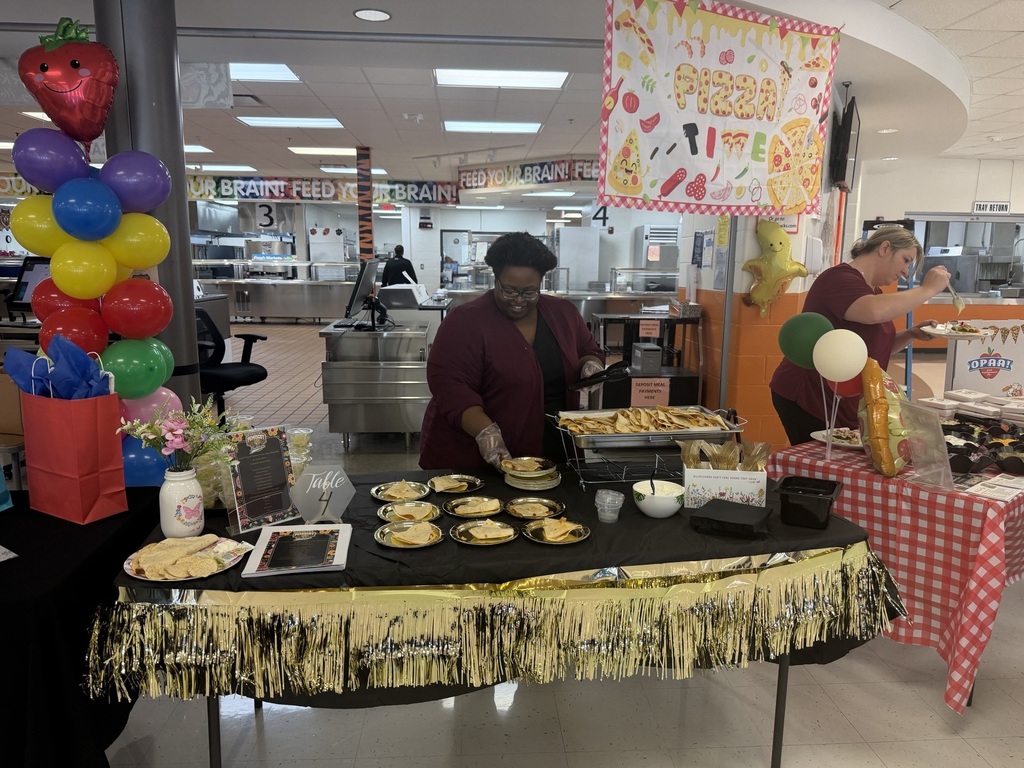 OPAA! hosted the Murphy Territory Recipe Contest at Waynesville High School on April 8, 2026. WHS students were among the judges who were able to sample and vote on the creativity and talent of the food services team members.     The winner was Dustin Hibler, DNS at Hamilton RII, whose BBQ mac and cheese wrap earned top honors. He will advance to represent this territory at the company-wide contest later this month in Turner, Kan.   