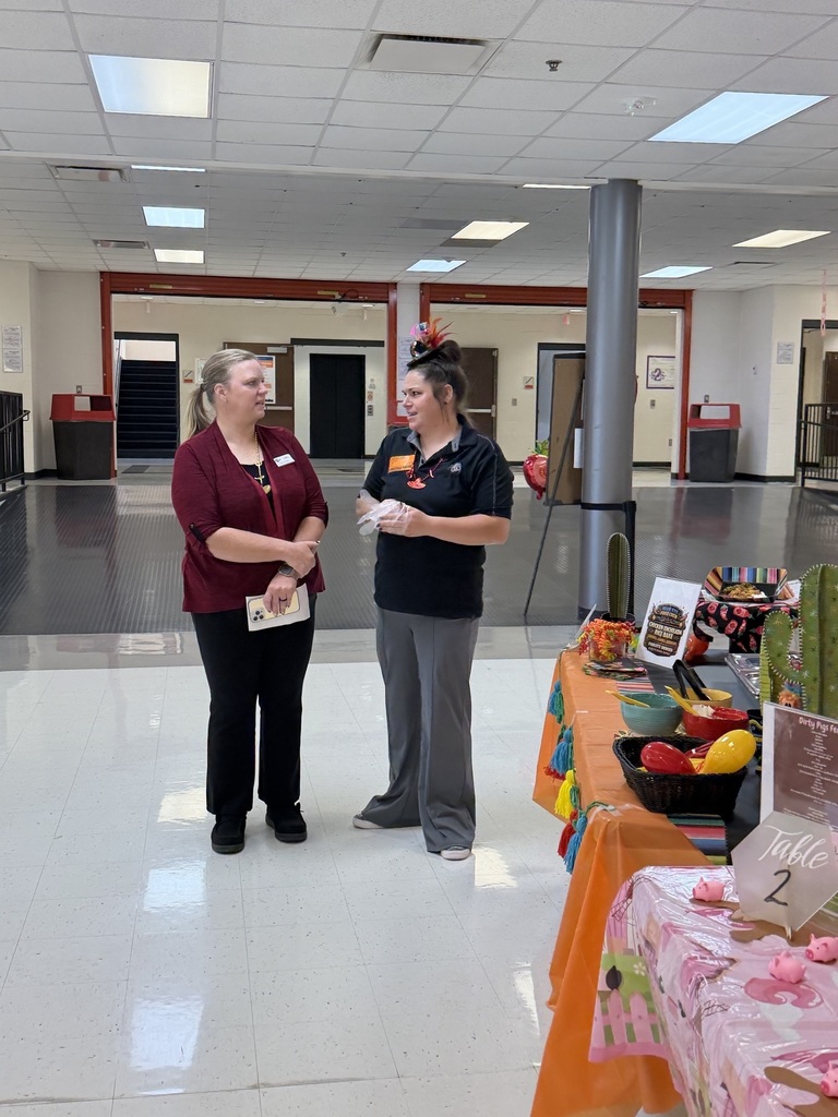 OPAA! hosted the Murphy Territory Recipe Contest at Waynesville High School on April 8, 2026. WHS students were among the judges who were able to sample and vote on the creativity and talent of the food services team members.     The winner was Dustin Hibler, DNS at Hamilton RII, whose BBQ mac and cheese wrap earned top honors. He will advance to represent this territory at the company-wide contest later this month in Turner, Kan.   